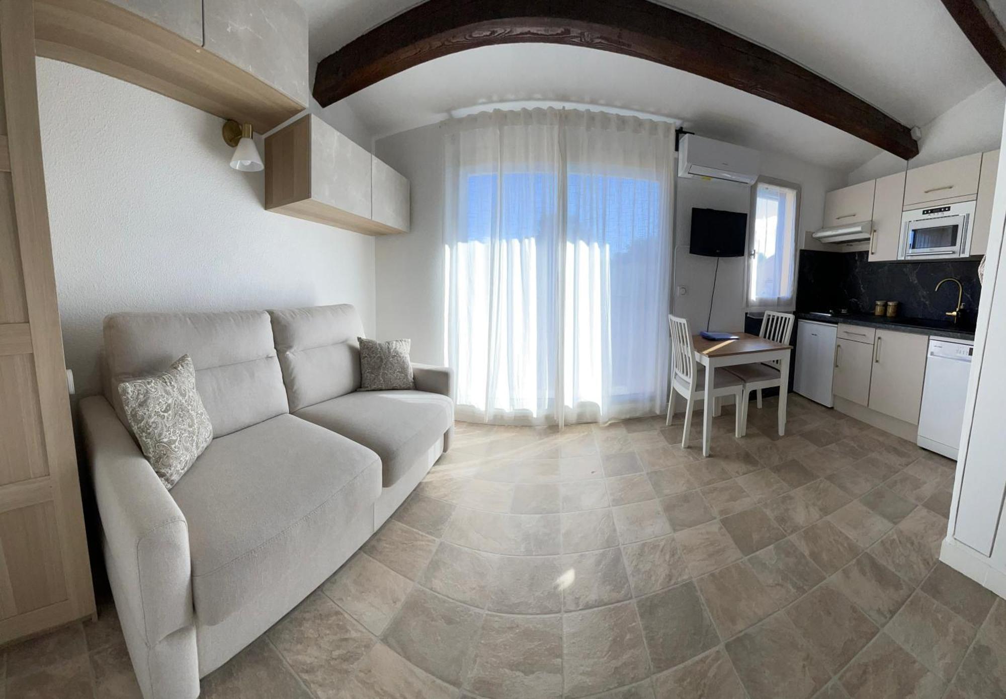 Appartement Pinede Piscine Clim Proche Plage Village Naturiste Agde Exterior foto